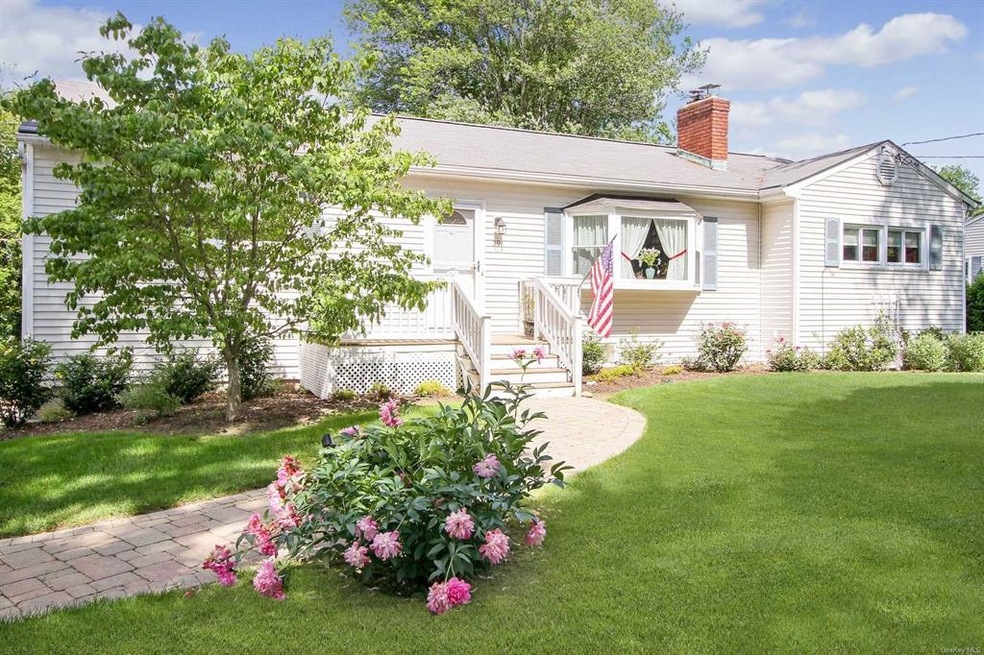 29 Degarmo Rd, Poughkeepsie, NY 12603 - photo 1