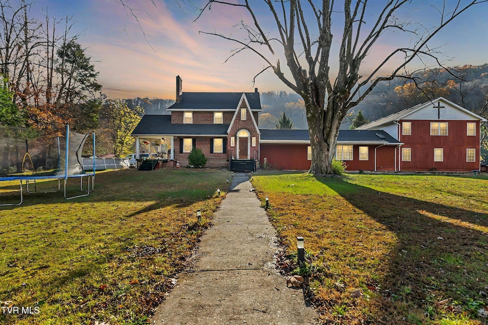Pending $549,900