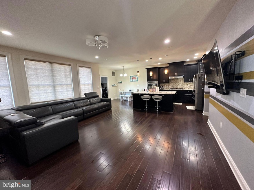 23262 Evergreen Ridge Dr, Ashburn, VA 20148 - photo 1