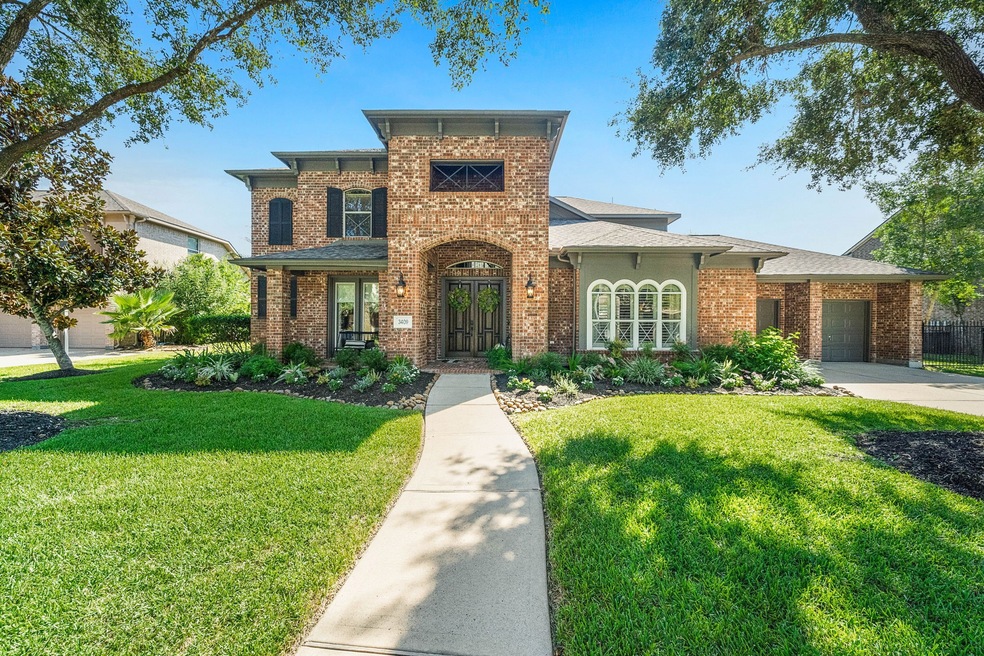 3409 Parkside Dr, Pearland, TX 77584 - photo 1