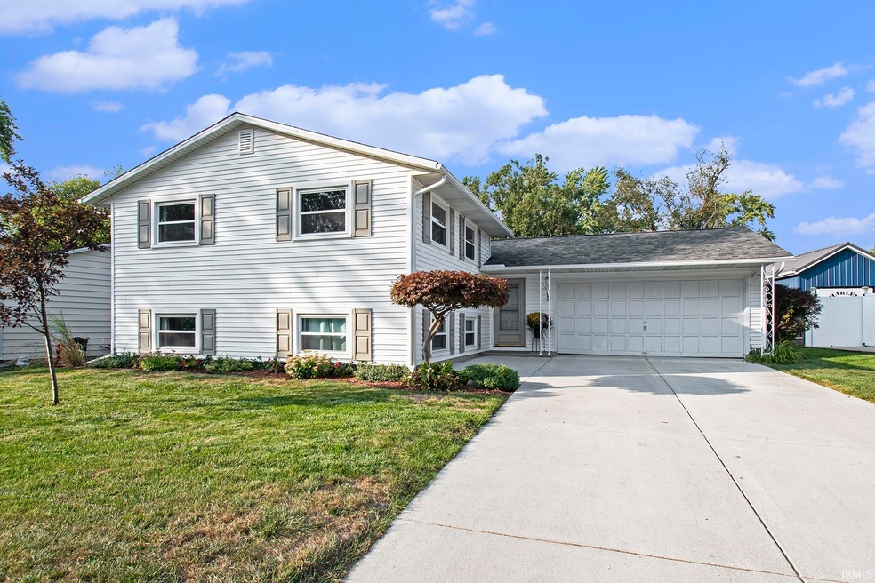 2922 Marrett Dr, Mishawaka, IN 46544 - photo 1