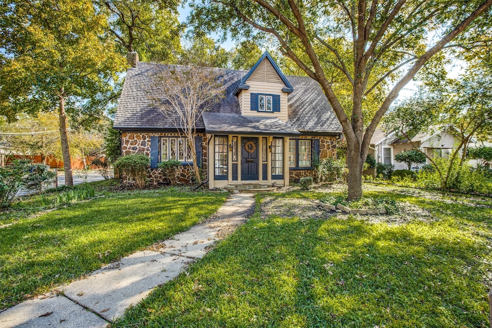 5034 Alcott St, Dallas, TX 75206 - photo 1