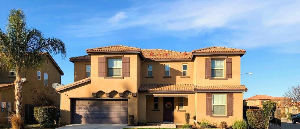 6850 E Cornell Ave, Fresno, CA 93727 - photo 1