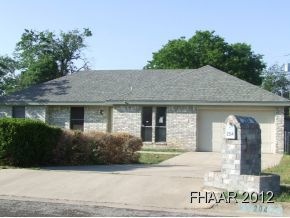 204 E Avenue A, Copperas Cove, TX 76522 - photo 1