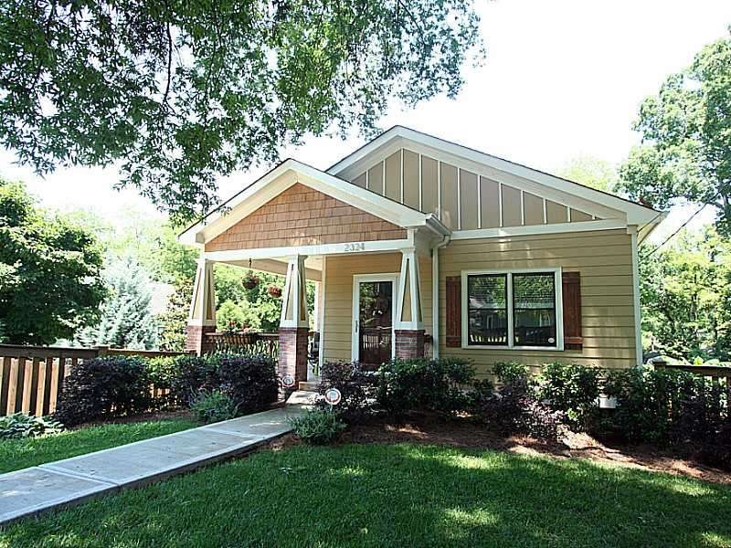 Facade/Exterior Front. Welcome home!