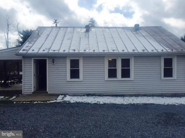 1210 Bloomery Pike unit 1210, Cross Junction, VA 22625 - photo 1