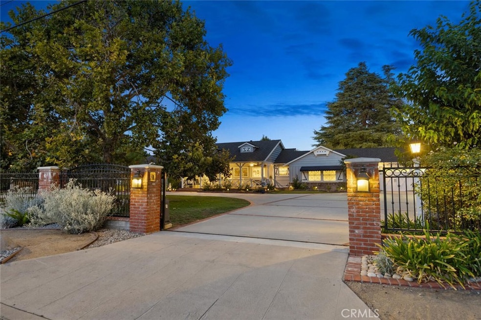 Sold $1,600,000 • Co-Listing Agent