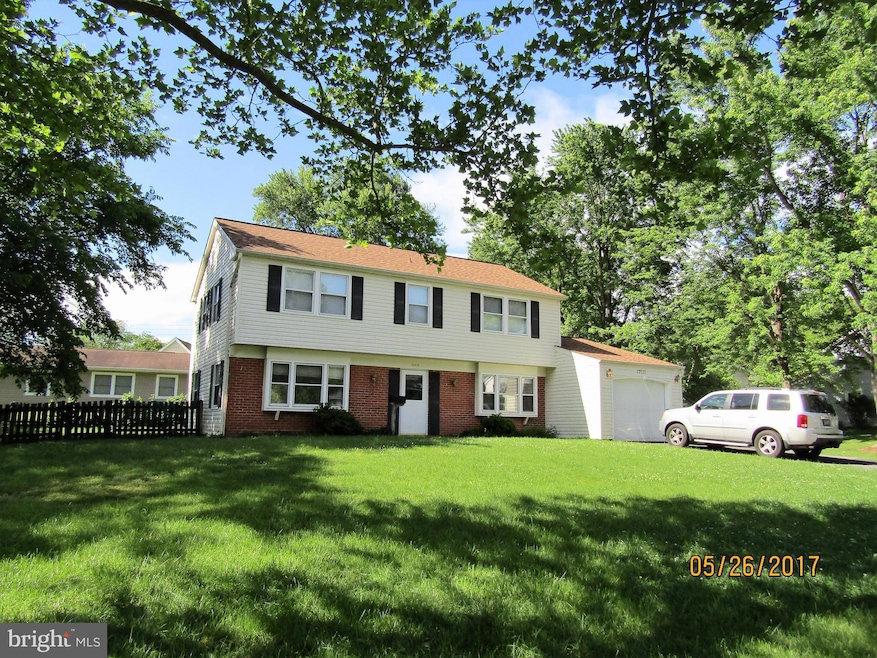 12613 Knowledge Ln, Bowie, MD 20715 - photo 1