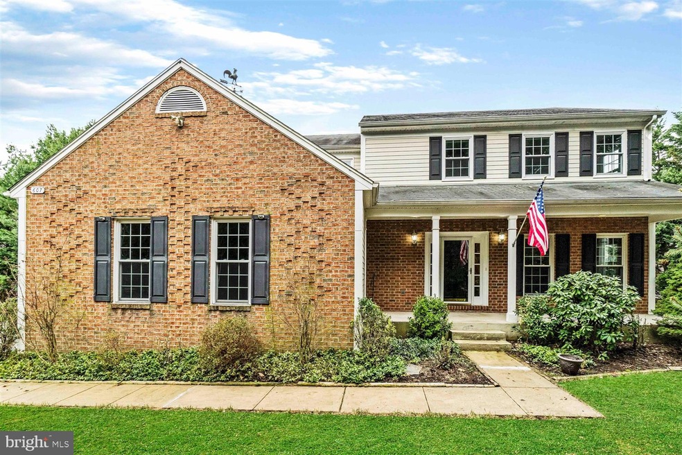 607 Oak Farm Ct, Lutherville Timonium, MD 21093 - photo 1