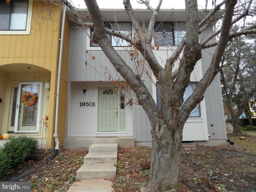 18501 Sparrows Point Place, Germantown, MD 20874 - photo 1