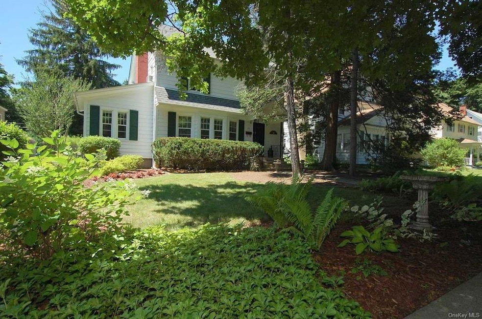 10 Mitchell Ave, Poughkeepsie, NY 12603 - photo 1