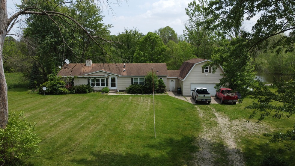 2463 S 280 W, Veedersburg, IN 47987 - photo 1