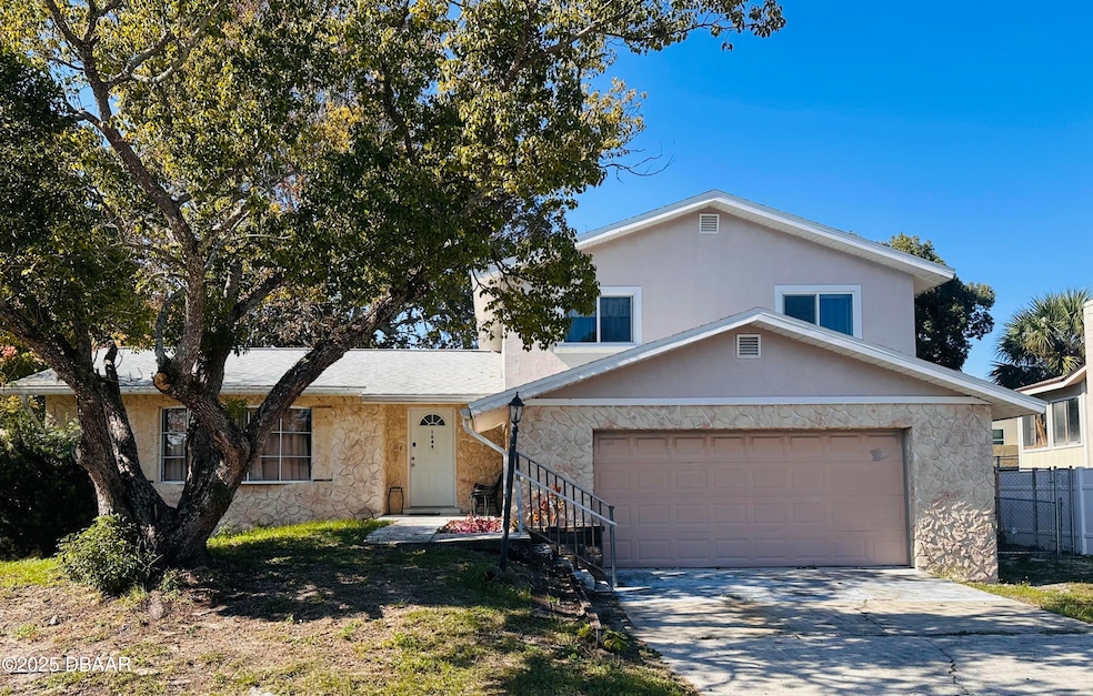 1649 E Shangri-La Dr, Daytona Beach, FL 32119 - photo 1