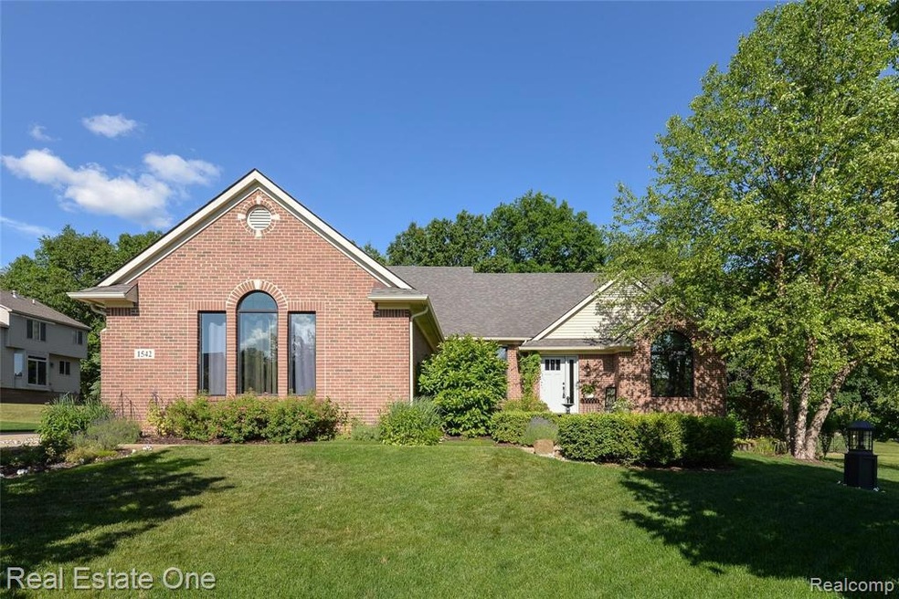 Welcome to 1542 Summerfield Lane
