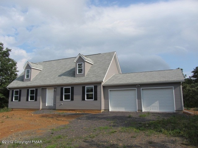 60 Robertson Rd, Jim Thorpe, PA 18229 - photo 1