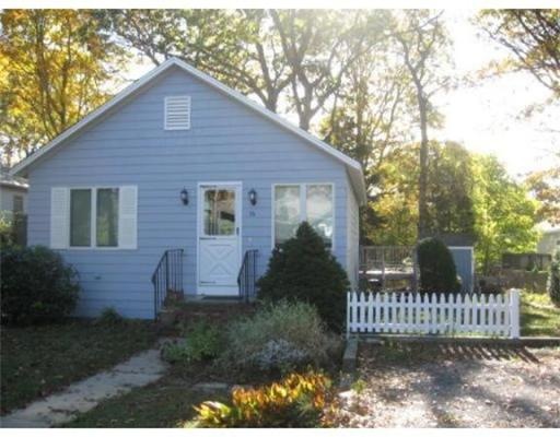 36 Juniper St unit 1, Wareham, MA 02571 - photo 1