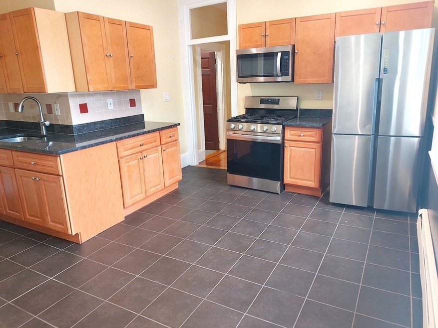 282 Walnut Ave unit 4, Roxbury, MA 02119 - photo 1