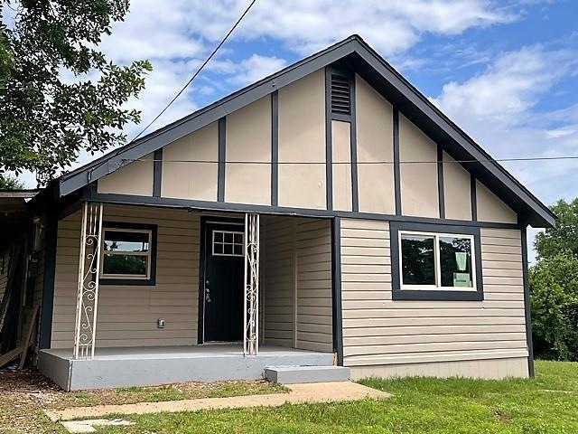 1130 S Perry Ave, Denison, TX 75020 - photo 1