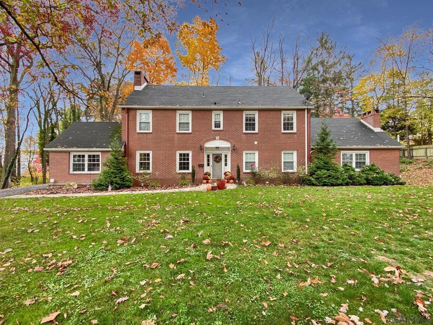 533 Elknud Ln, Johnstown, PA 15905 - photo 1