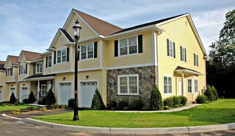 10 King St, Waldwick, NJ 07463 - photo 1