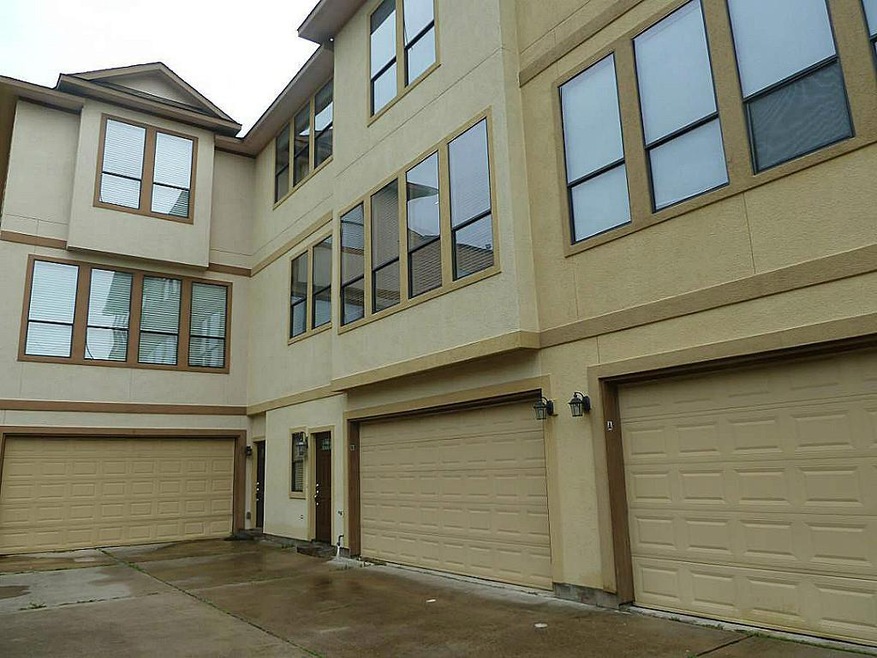 4406 Schuler St unit B, Houston, TX 77007 - photo 1