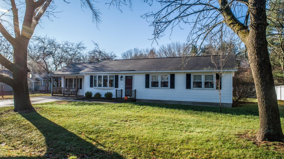 3 Brentwood Cir, Saco, ME 04072 - photo 1