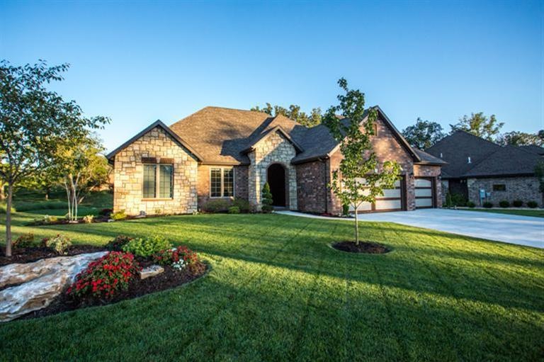 1306 S Waterstone Bend, Nixa, MO 65714 - photo 1