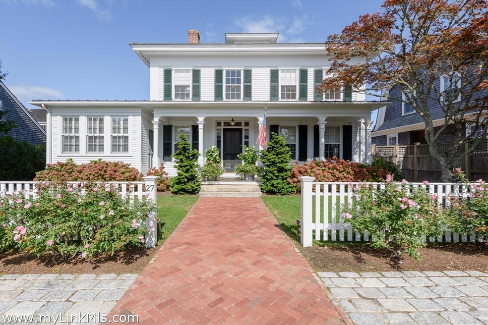 27 Pierce Ln, Edgartown, MA 02539 - photo 1
