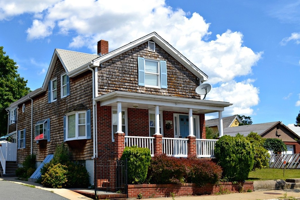 487 Allen St, New Bedford, MA 02740 - photo 1