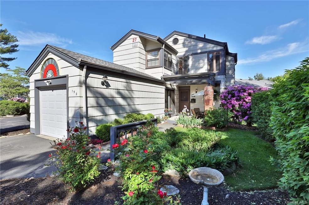 192 Treetop Cir, Nanuet, NY 10954 - photo 1