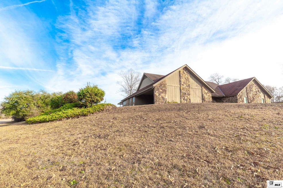 101 Comanche Trail, West Monroe, LA 71291 - photo 1