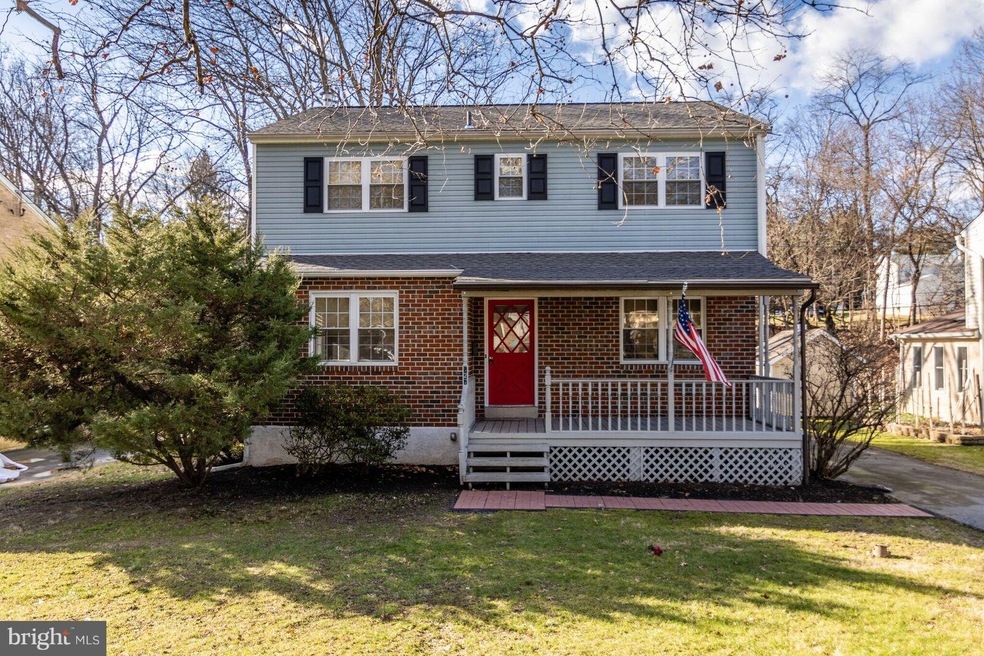 927 Georgetown Rd, Swarthmore, PA 19081 - photo 1