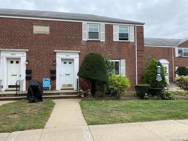 264-14 Langston Ave unit A-2, Glen Oaks, NY 11005 - photo 1