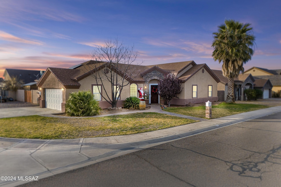 484 N. Eagle Meadow Loop