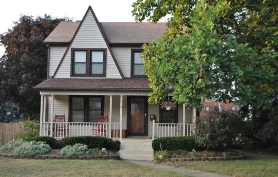 Front view of home
