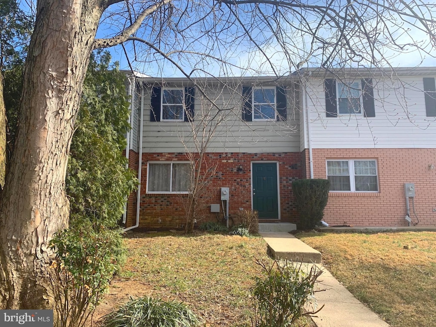 649 Glynlee Ct, Reisterstown, MD 21136 - photo 1