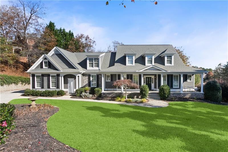 Terrific Cape Cod curb appeal