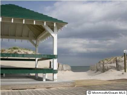 1815 N Bayview Ave, Seaside Park, NJ 08752 - photo 1