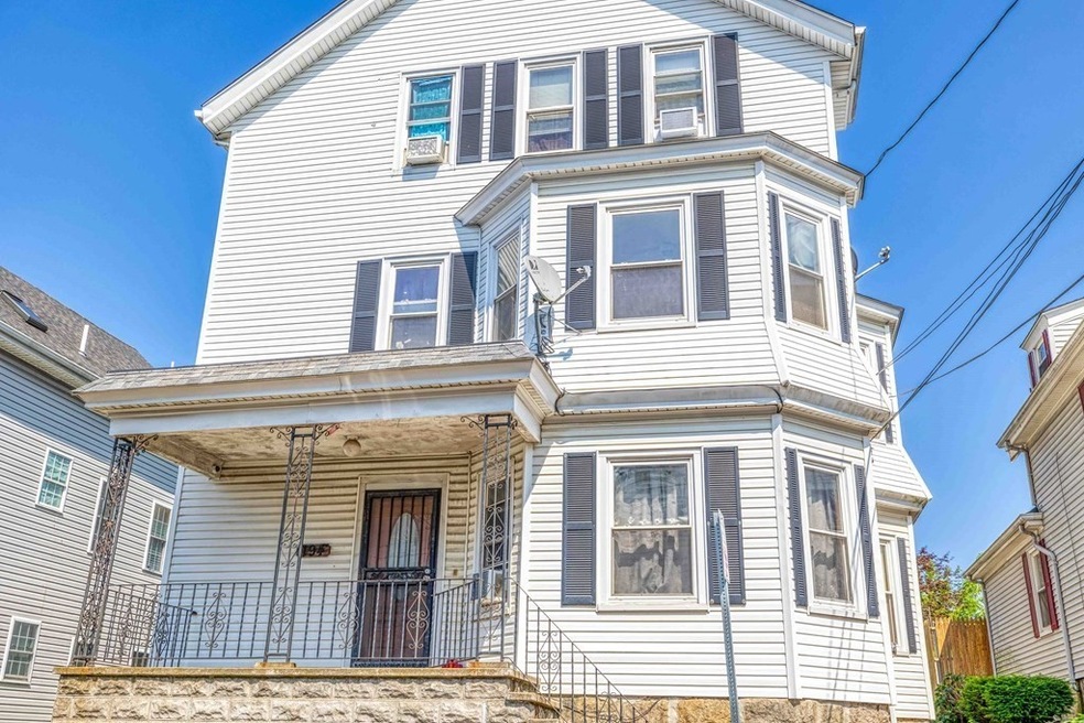 194 Diman St unit 2, Fall River, MA 02721 - photo 1