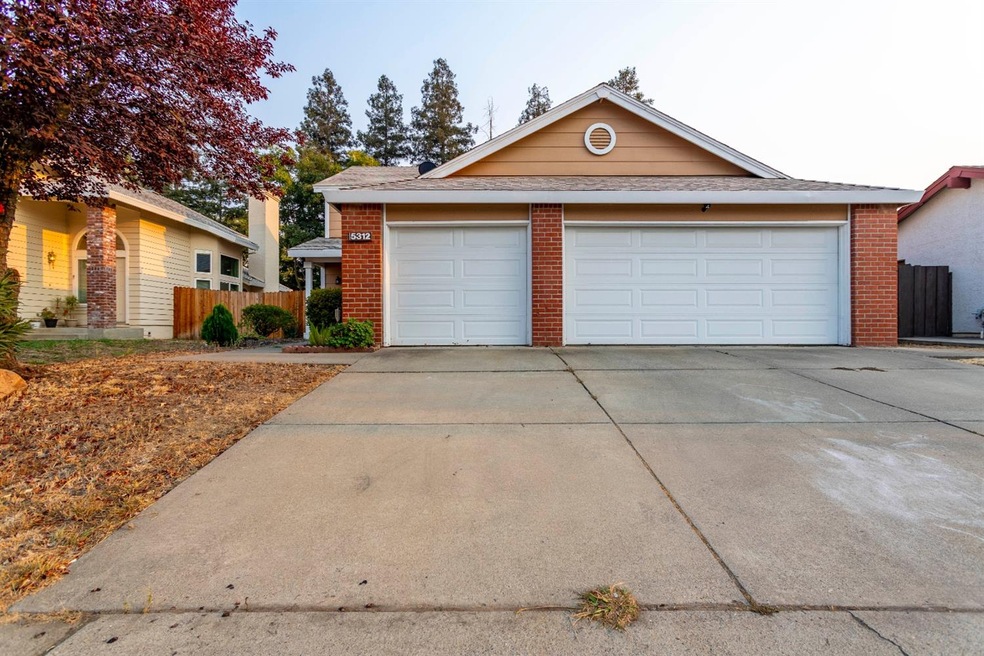 5312 Applehurst Way, Elk Grove, CA 95758 - photo 1