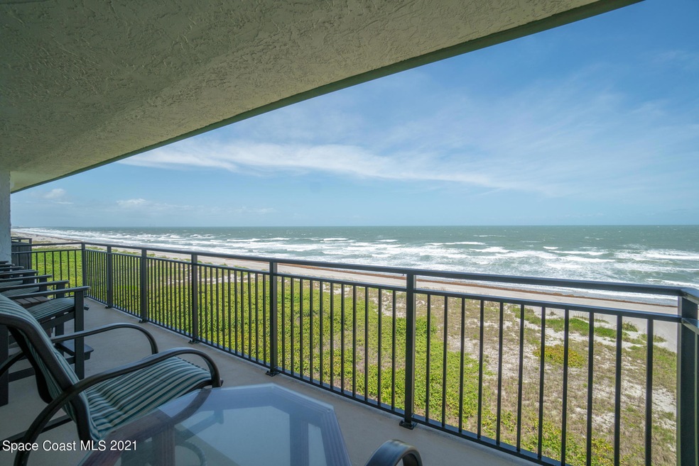 Balcony off Family/Entertainment Room