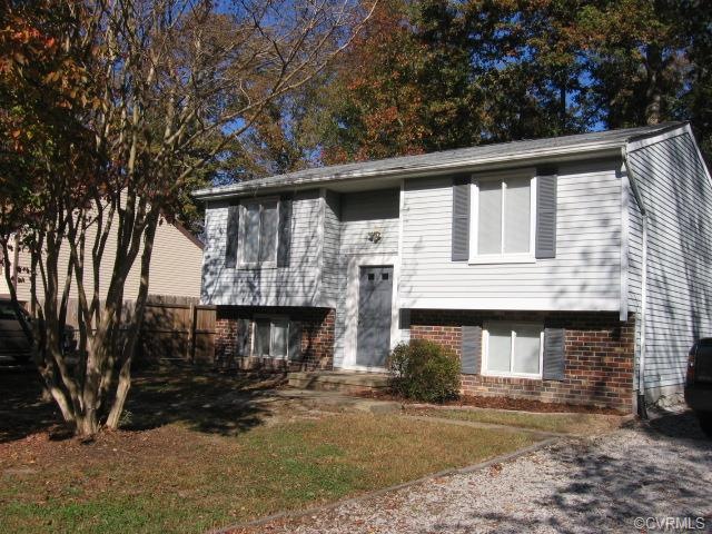 7531 Hollyleaf Ct, North Chesterfield, VA 23234 - photo 1