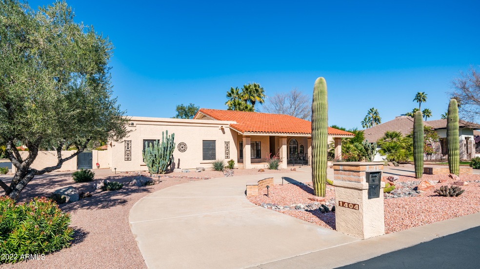 1404 E Los Arboles Exterior-16