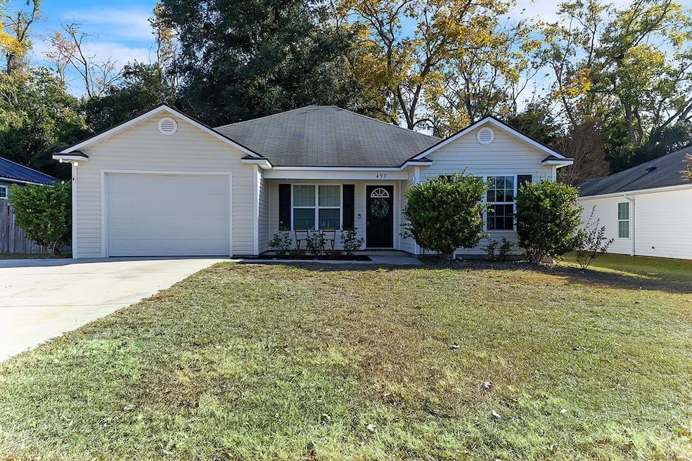 497 Bryson Cir, Hahira, GA 31632 - photo 1