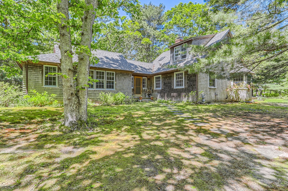 251 State Rd, Vineyard Haven, MA 02568 - photo 1