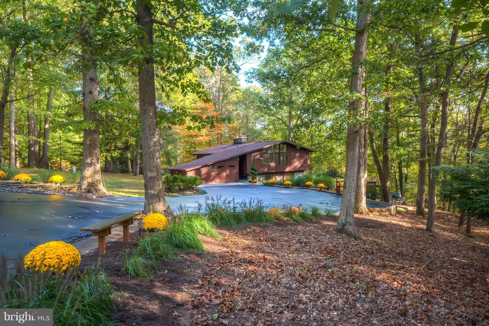 1117 Ivy Hill Rd, Cockeysville, MD 21030 - photo 1