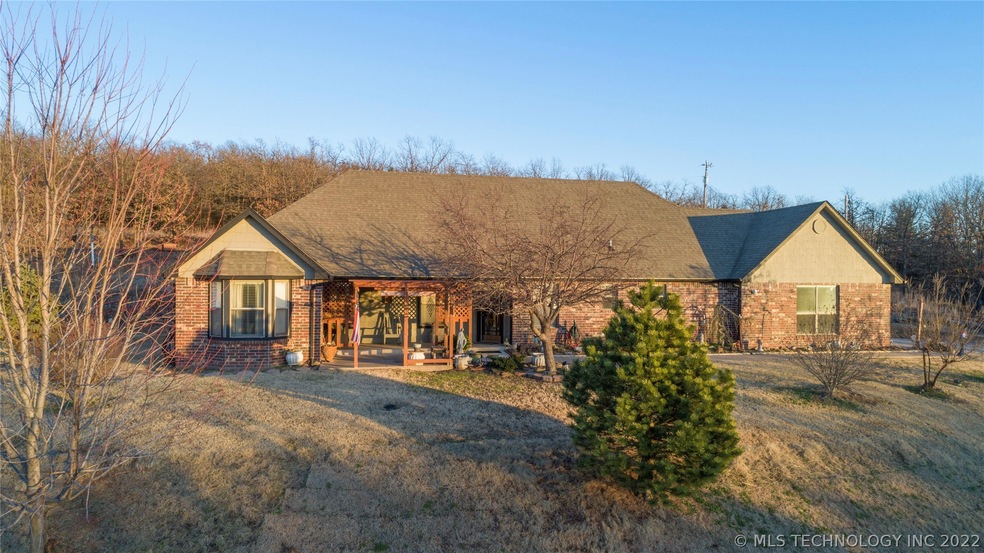 715 N Lakeview Ln, Cleveland, OK 74020 - photo 1