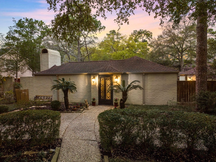 10106 Briar Forest Dr, Houston, TX 77042 - photo 1