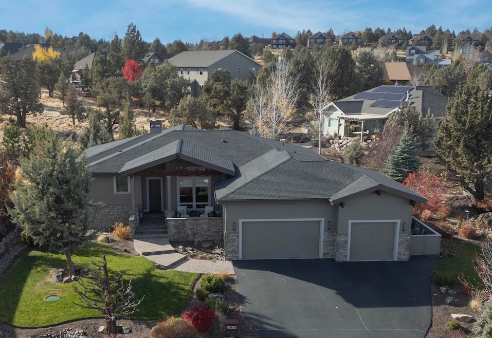 10466 Sundance Ln, Redmond, OR 97756 - photo 1