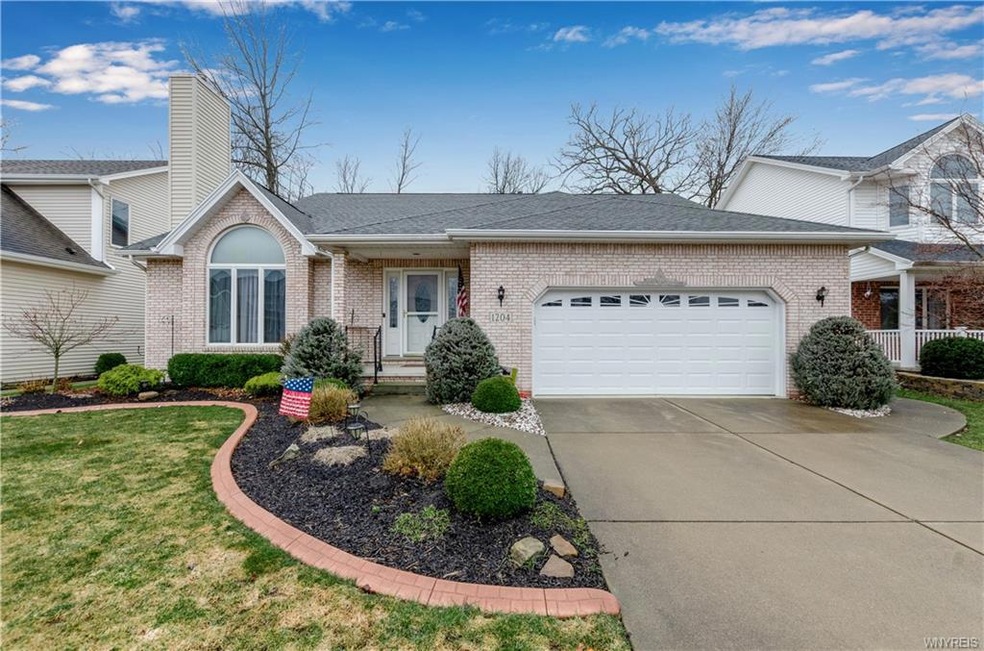 1204 Bowen Dr W, North Tonawanda, NY 14120 - photo 1